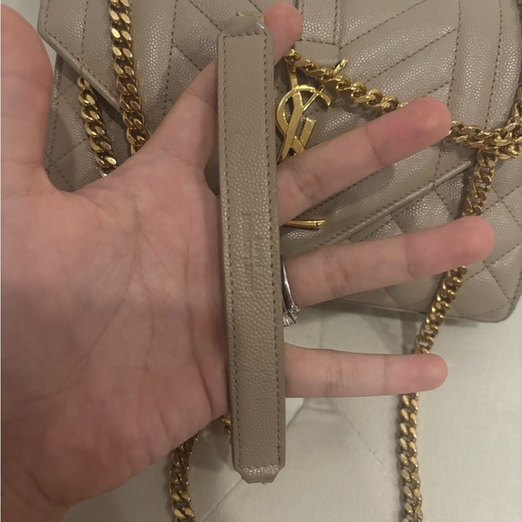 Yves Saint Laurent Beige Quilted Leather Shoulder Bag - Picture 6 of 10